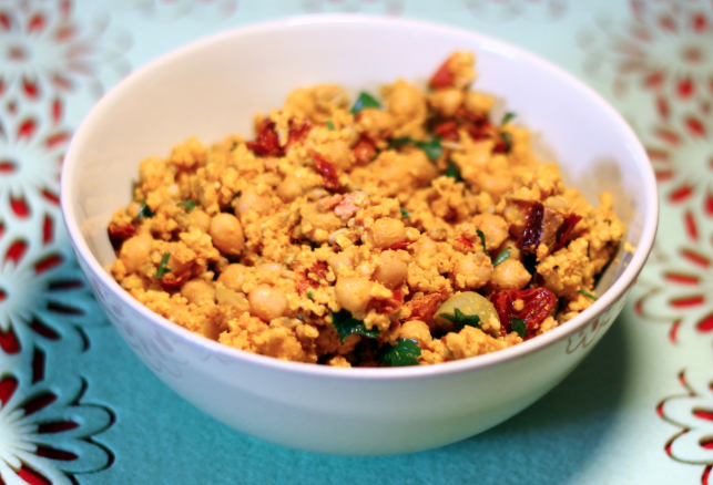 kasza jaglana z pomidorami i cieciezyca