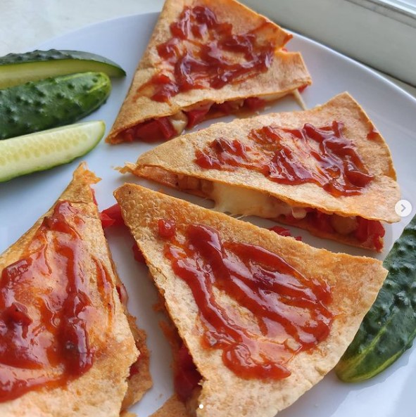 Quesadilla z ciecierzycą